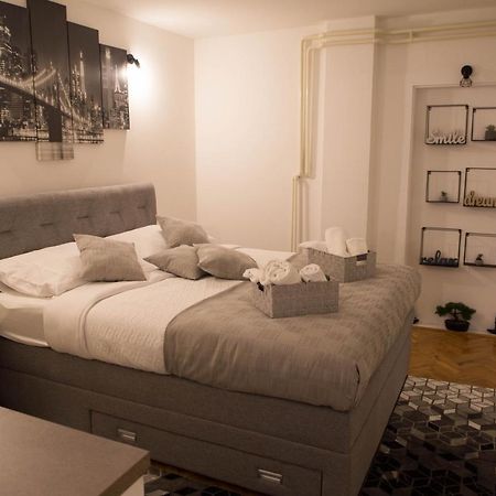 Studio Apartman Suburban Visnjevac Eksteriør billede