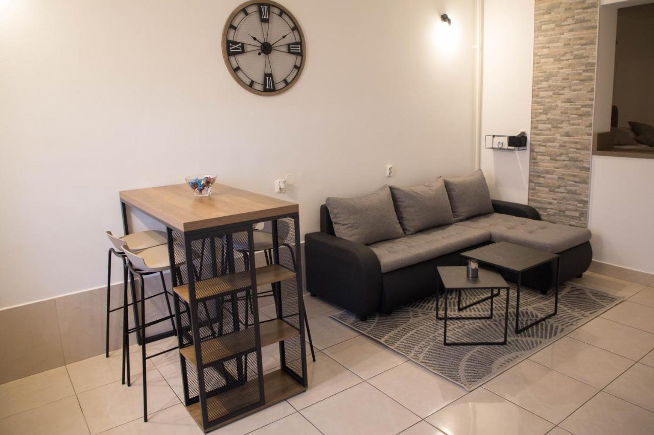 Studio Apartman Suburban Visnjevac Eksteriør billede