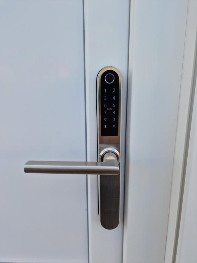 Studio Apartman Suburban Visnjevac Eksteriør billede