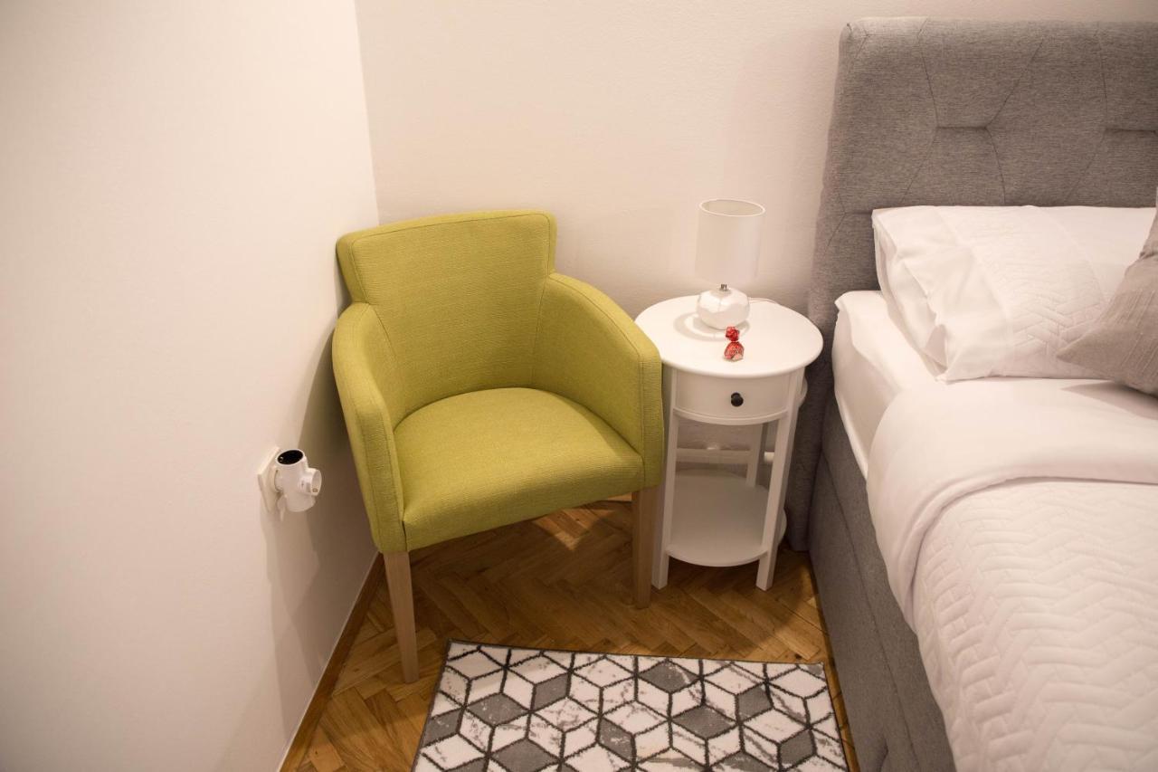Studio Apartman Suburban Visnjevac Eksteriør billede