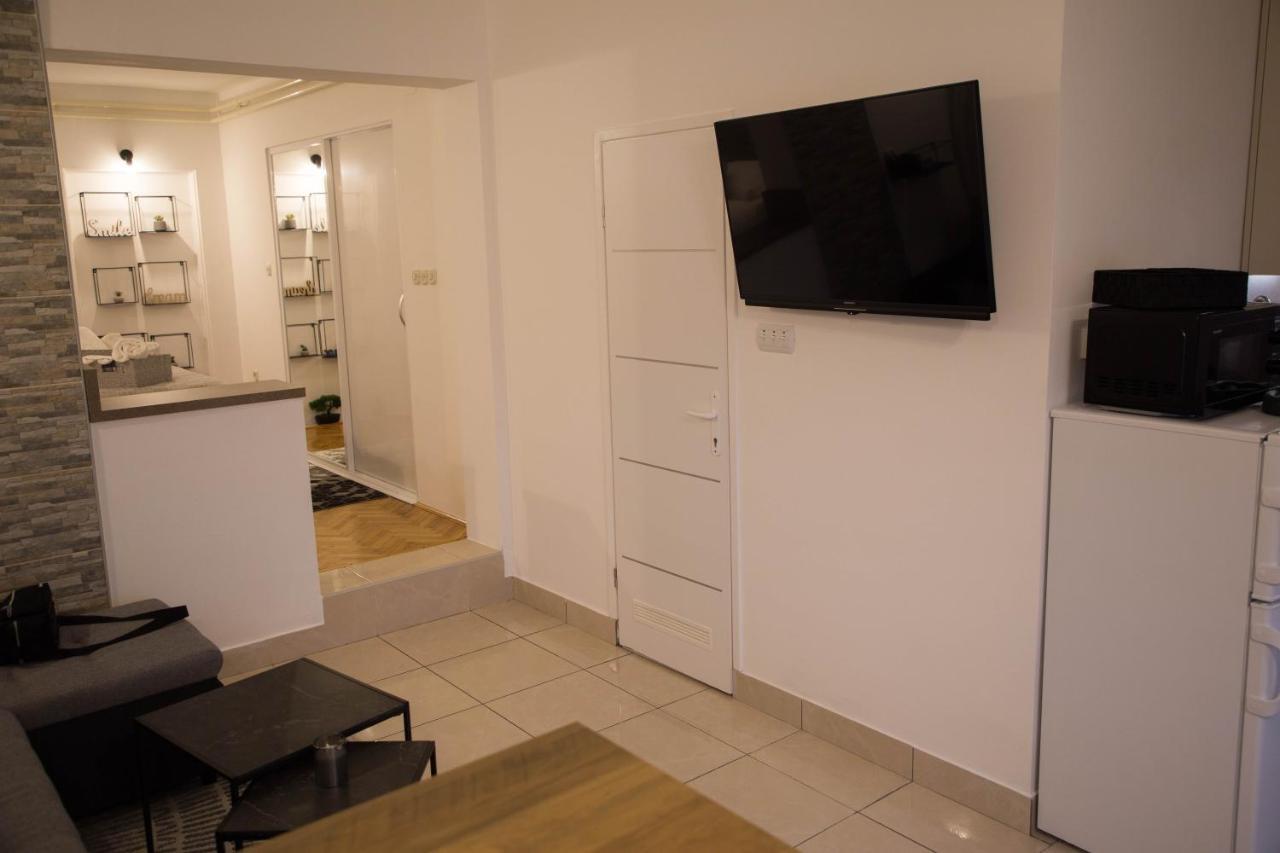 Studio Apartman Suburban Visnjevac Eksteriør billede