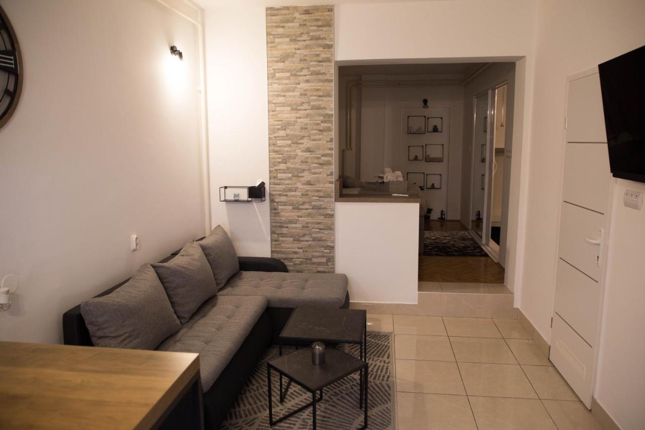 Studio Apartman Suburban Visnjevac Eksteriør billede