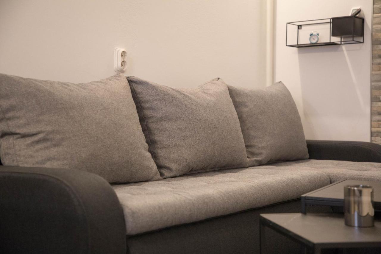 Studio Apartman Suburban Visnjevac Eksteriør billede