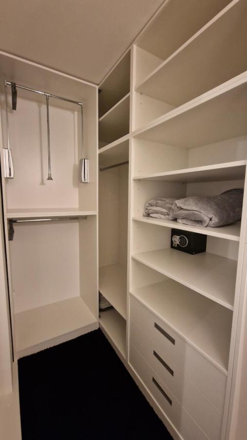 Studio Apartman Suburban Visnjevac Eksteriør billede